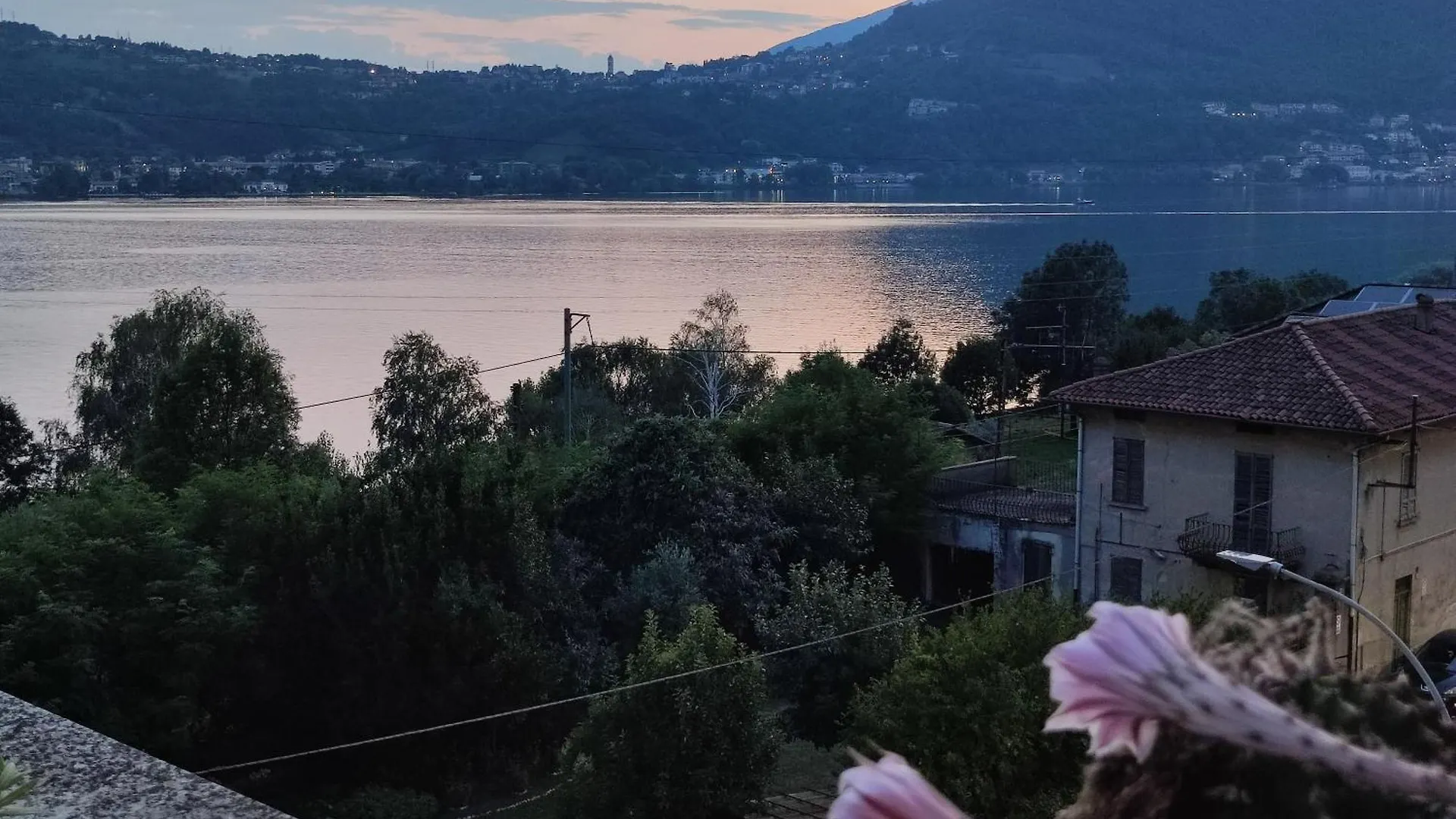 Daire Terrazzo Sul Lago Lecco İtalya