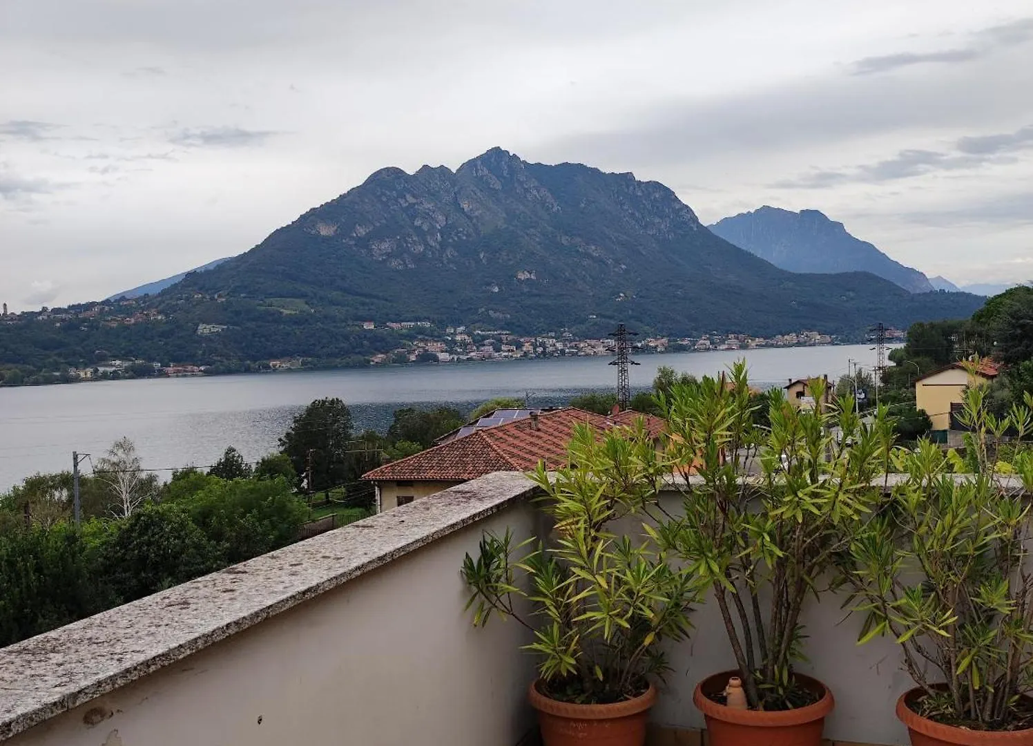 Terrazzo Sul Lago Лекко Италия
